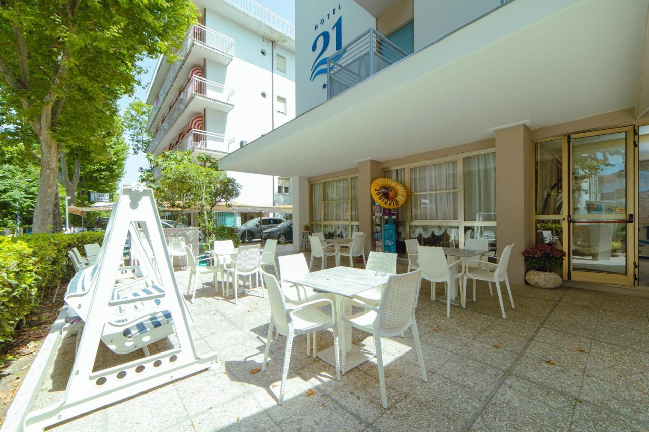 Hotel 21 Riccione Exteriér fotografie